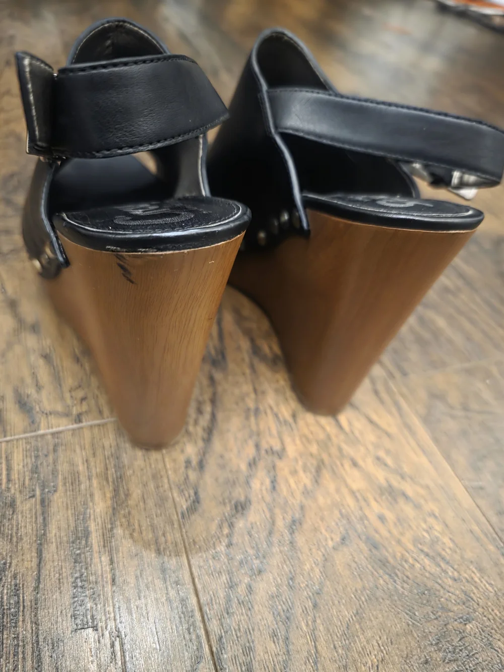 Circus by Sam Edelman Black Leather Studded Wood-Look Wedge Sandals